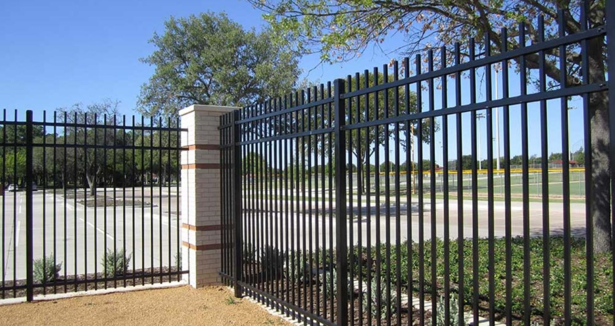 Tips For Maintaining Your Commercial Security Fence